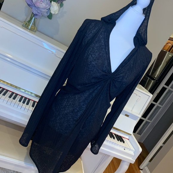 NWOT VTG black hooded coverup dress - Picture 4 of 5